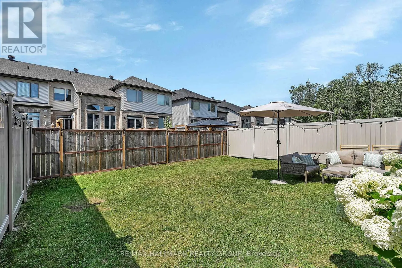 271 MOUNT NEBO WAY