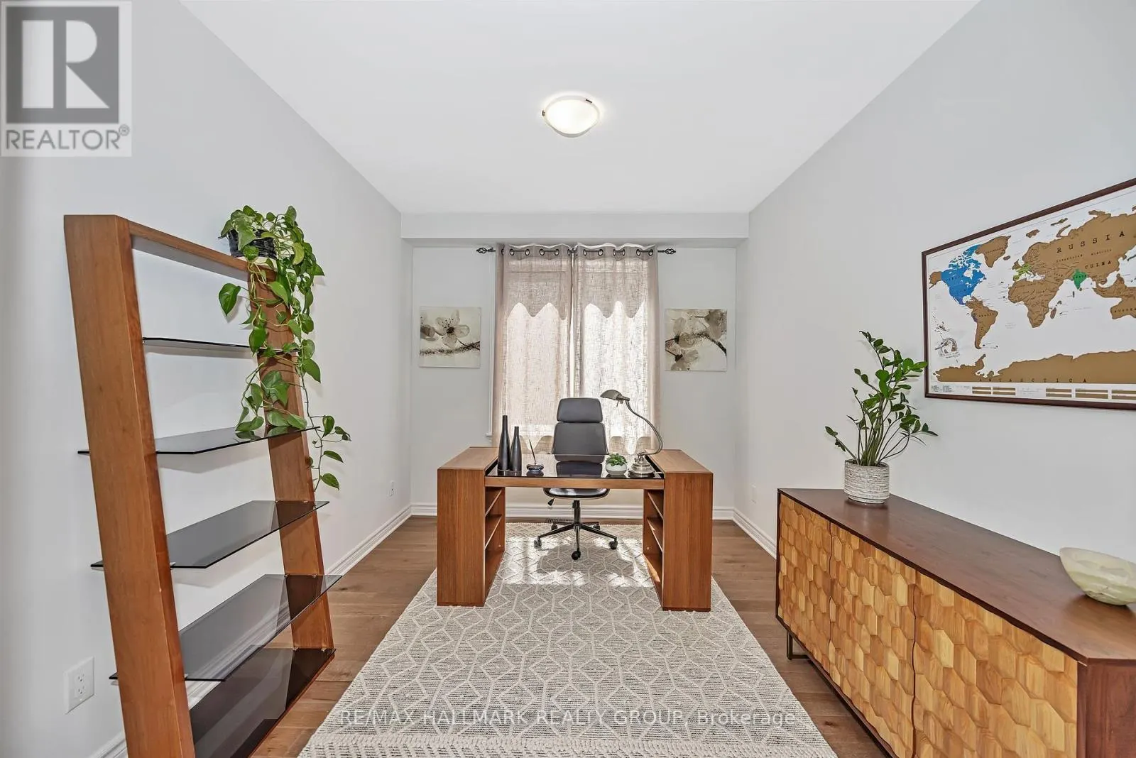 271 MOUNT NEBO WAY