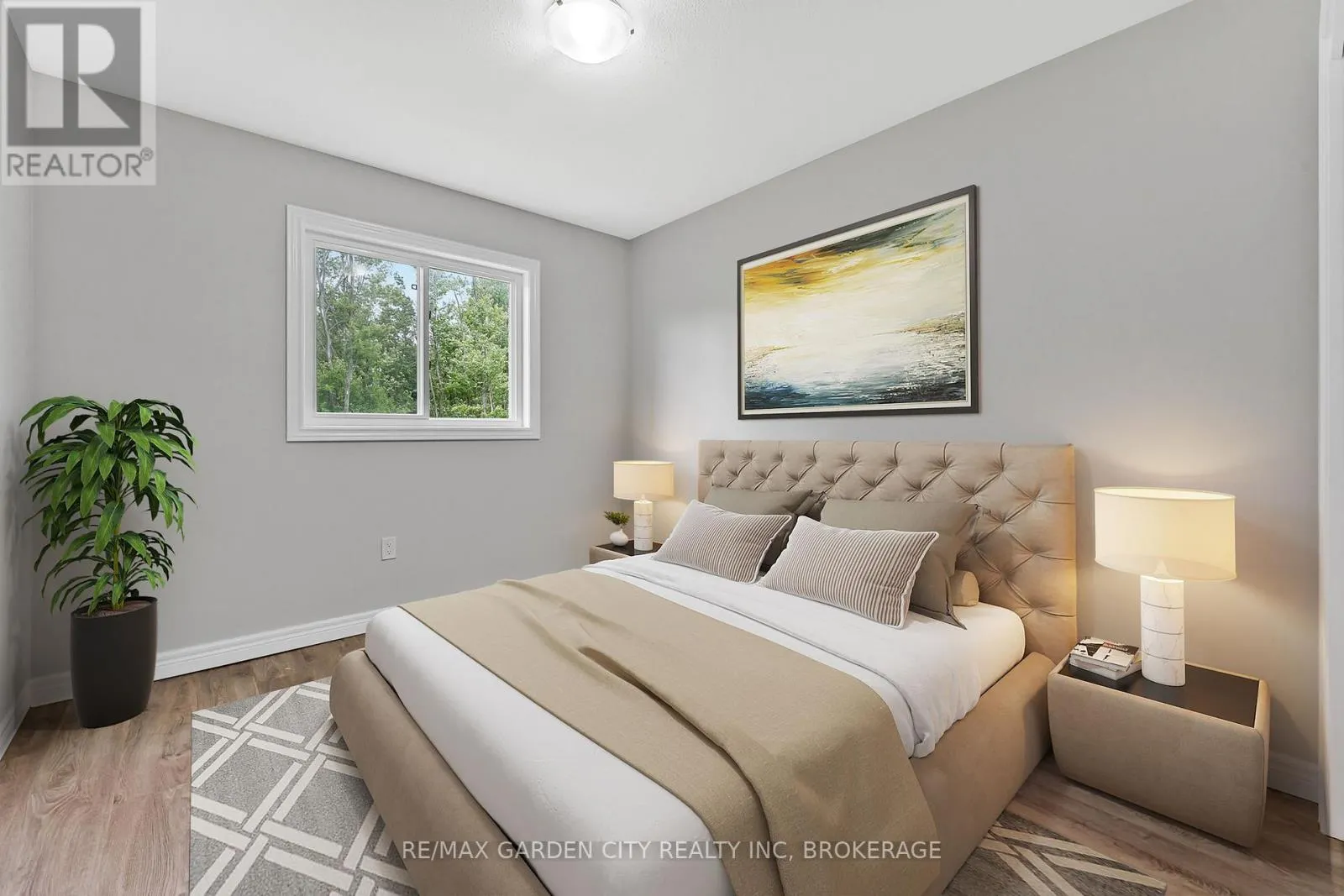 4 - 340 PROSPECT POINT ROAD N, #4