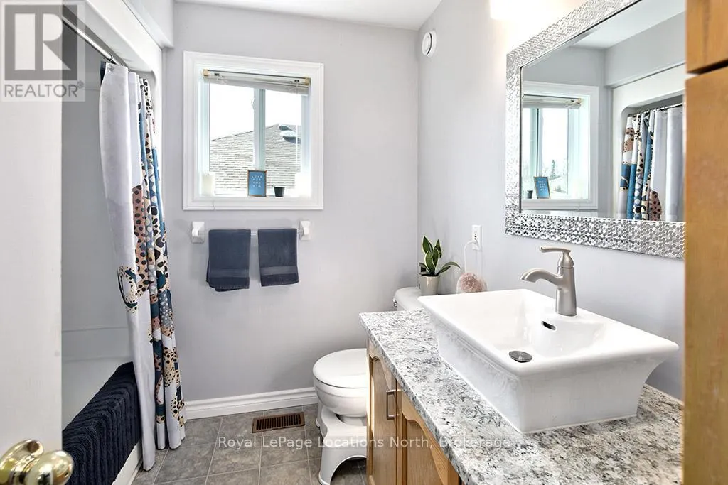 3 - 173 ALBERT STREET, #3