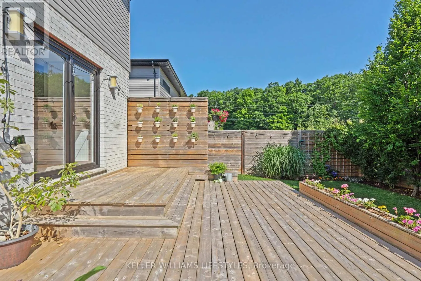 24 - 41 EARLSCOURT TERRACE, #24