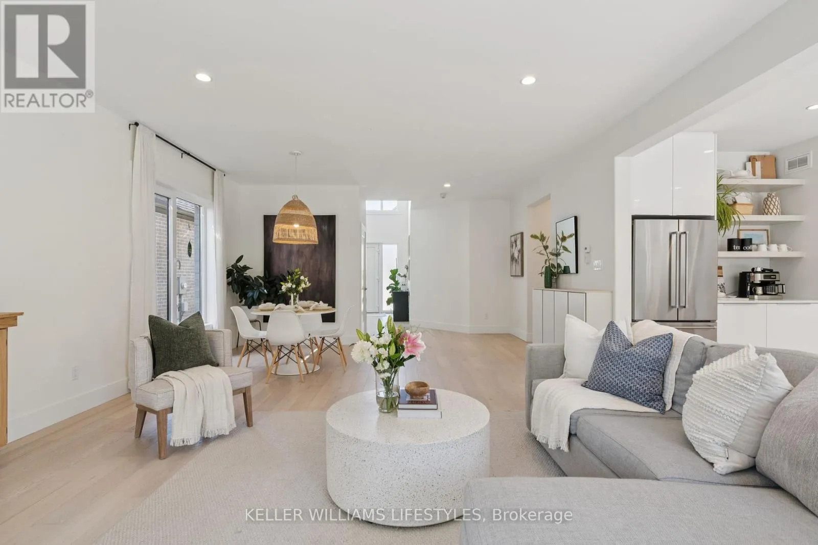 24 - 41 EARLSCOURT TERRACE, #24
