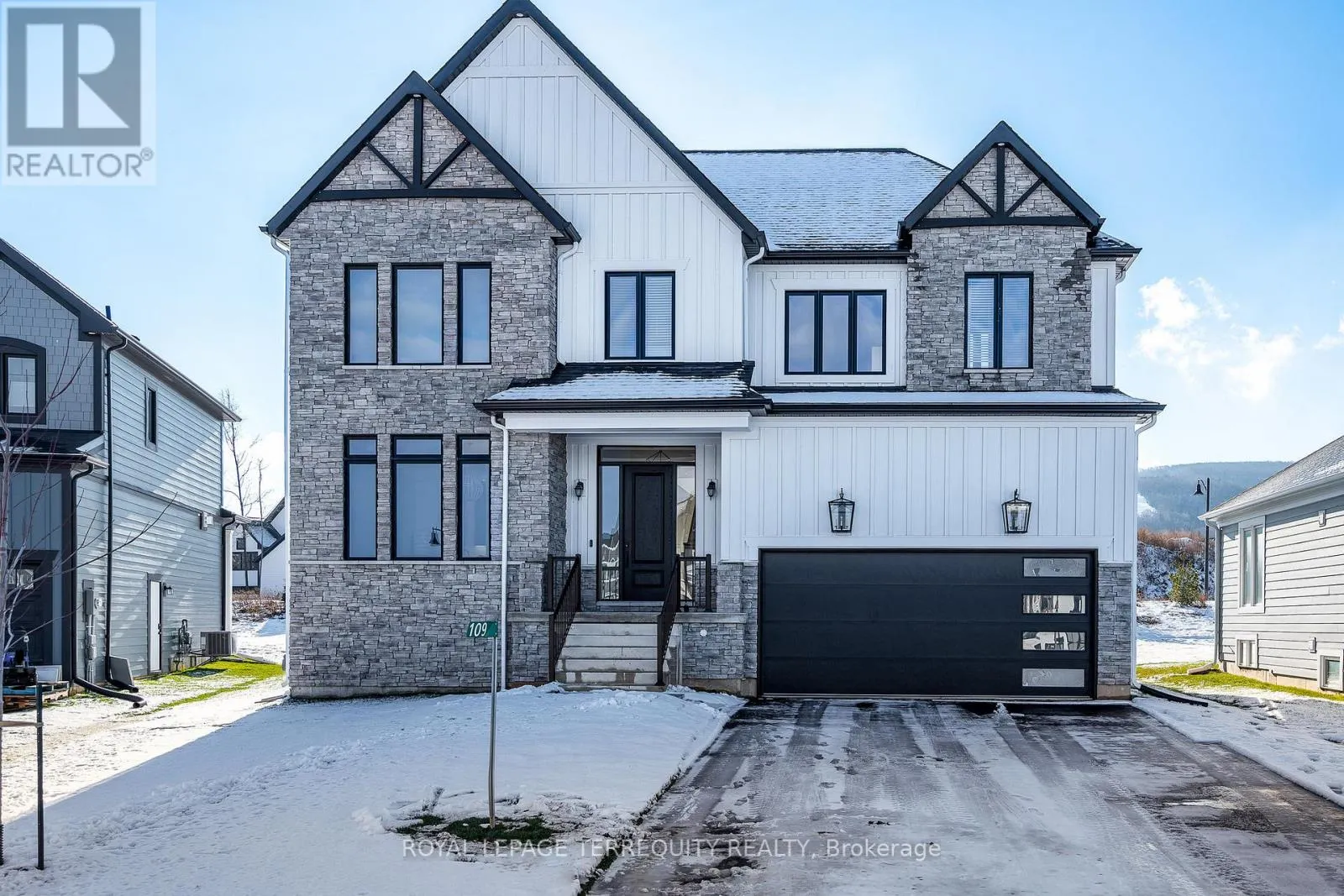 109 STILLWATER CRESCENT