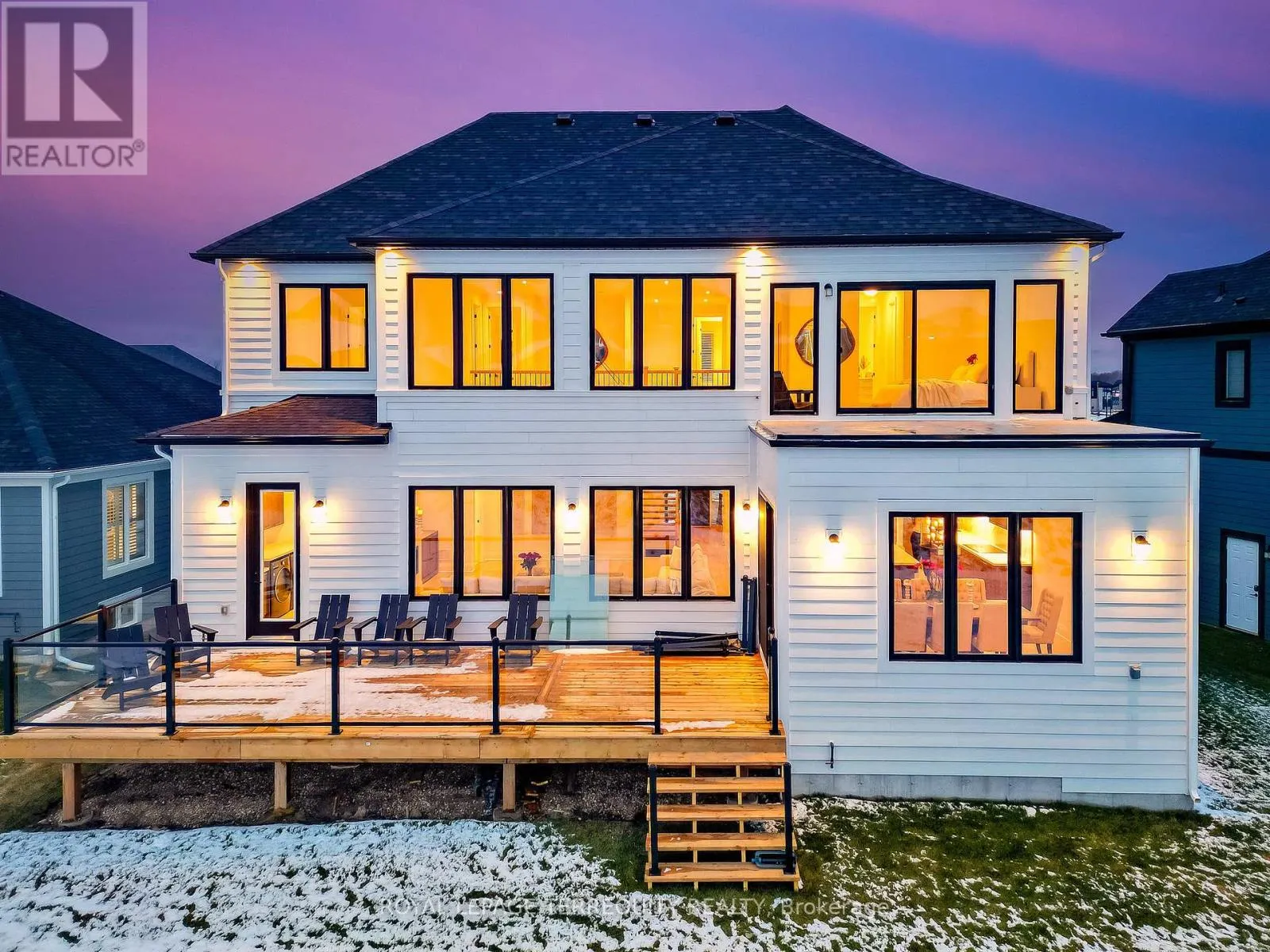 109 STILLWATER CRESCENT