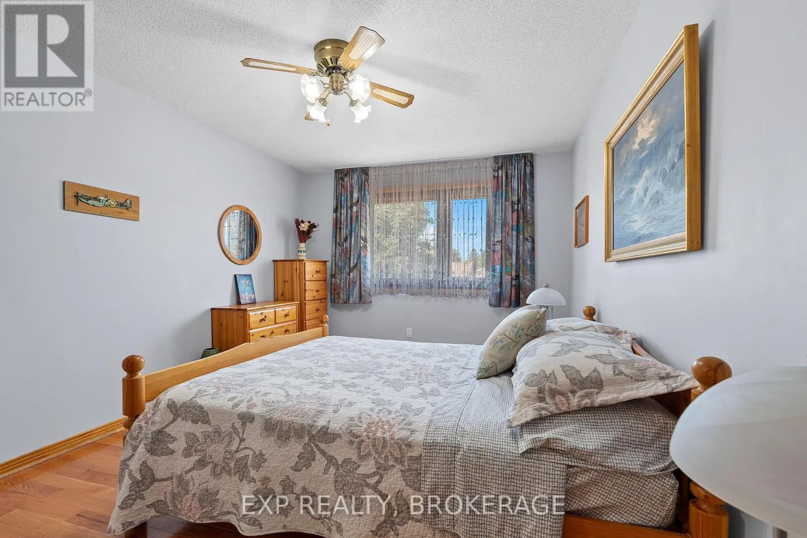 1424 COTTSMERE COURT