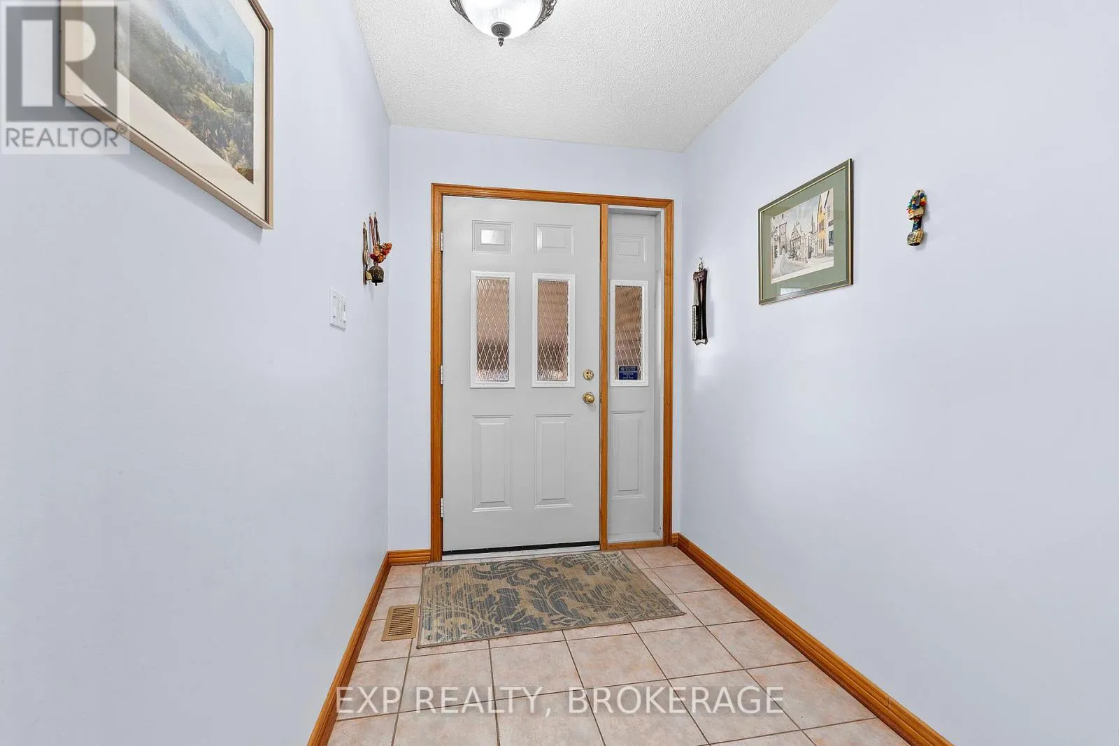 1424 COTTSMERE COURT