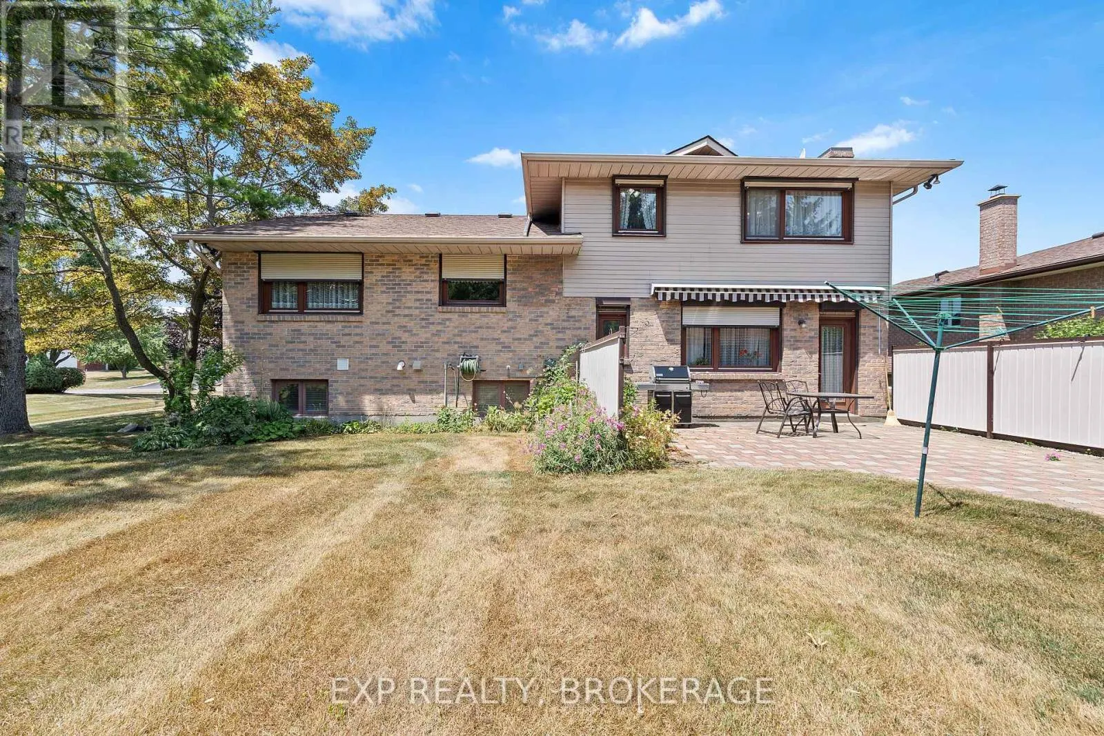 1424 COTTSMERE COURT