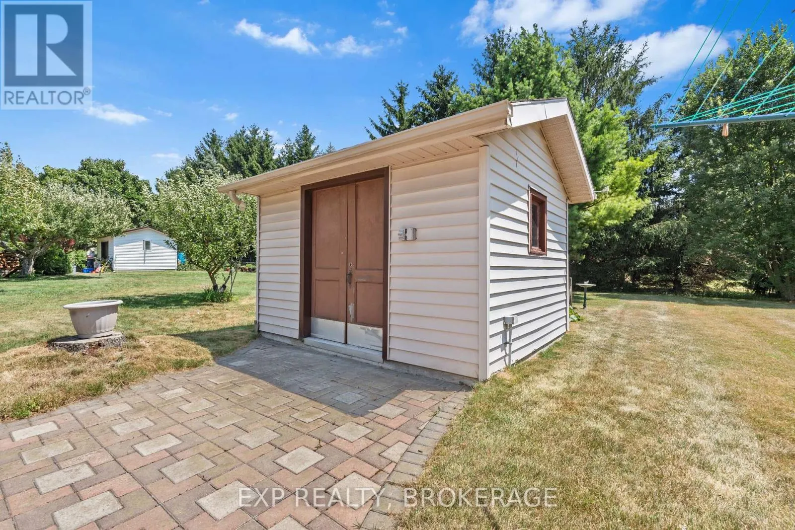 1424 COTTSMERE COURT