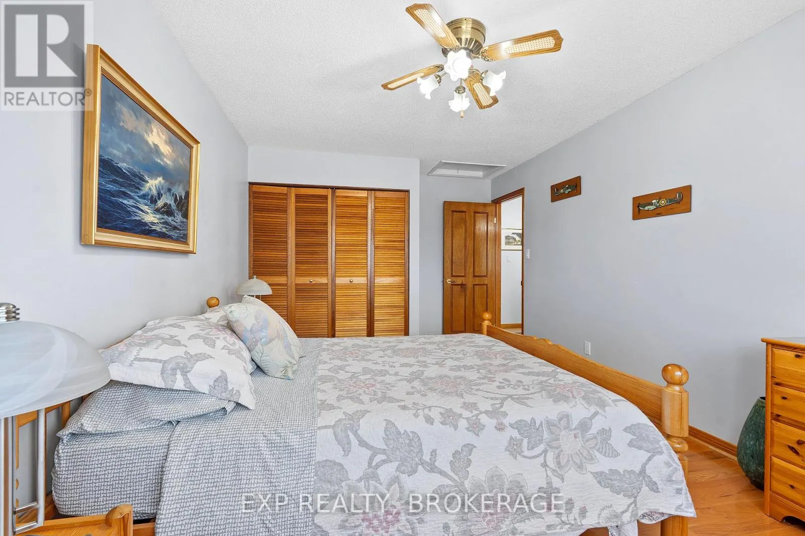 1424 COTTSMERE COURT