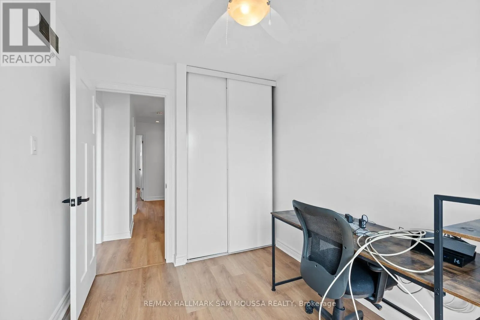 1222 LONGFIELDS DRIVE