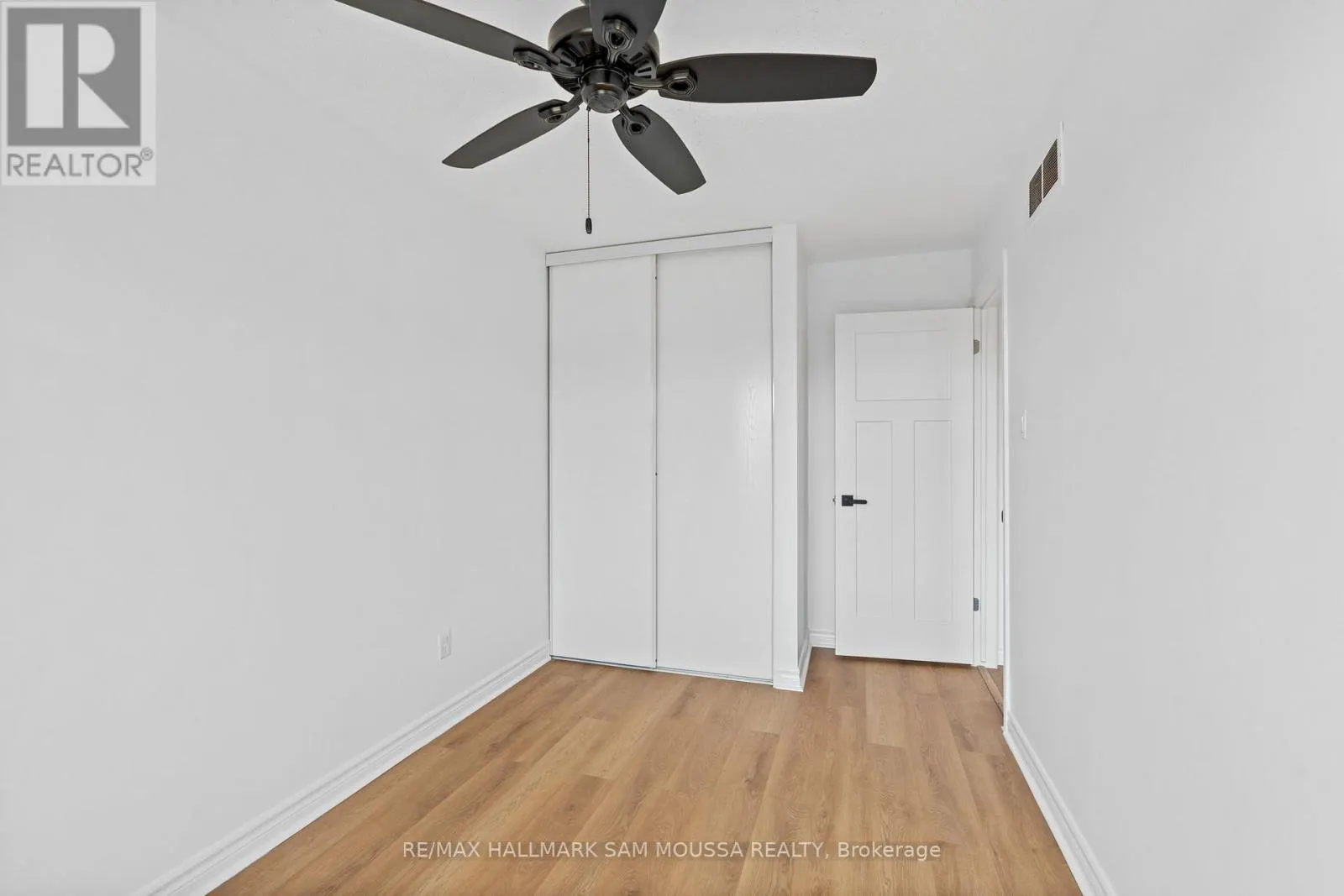 1222 LONGFIELDS DRIVE