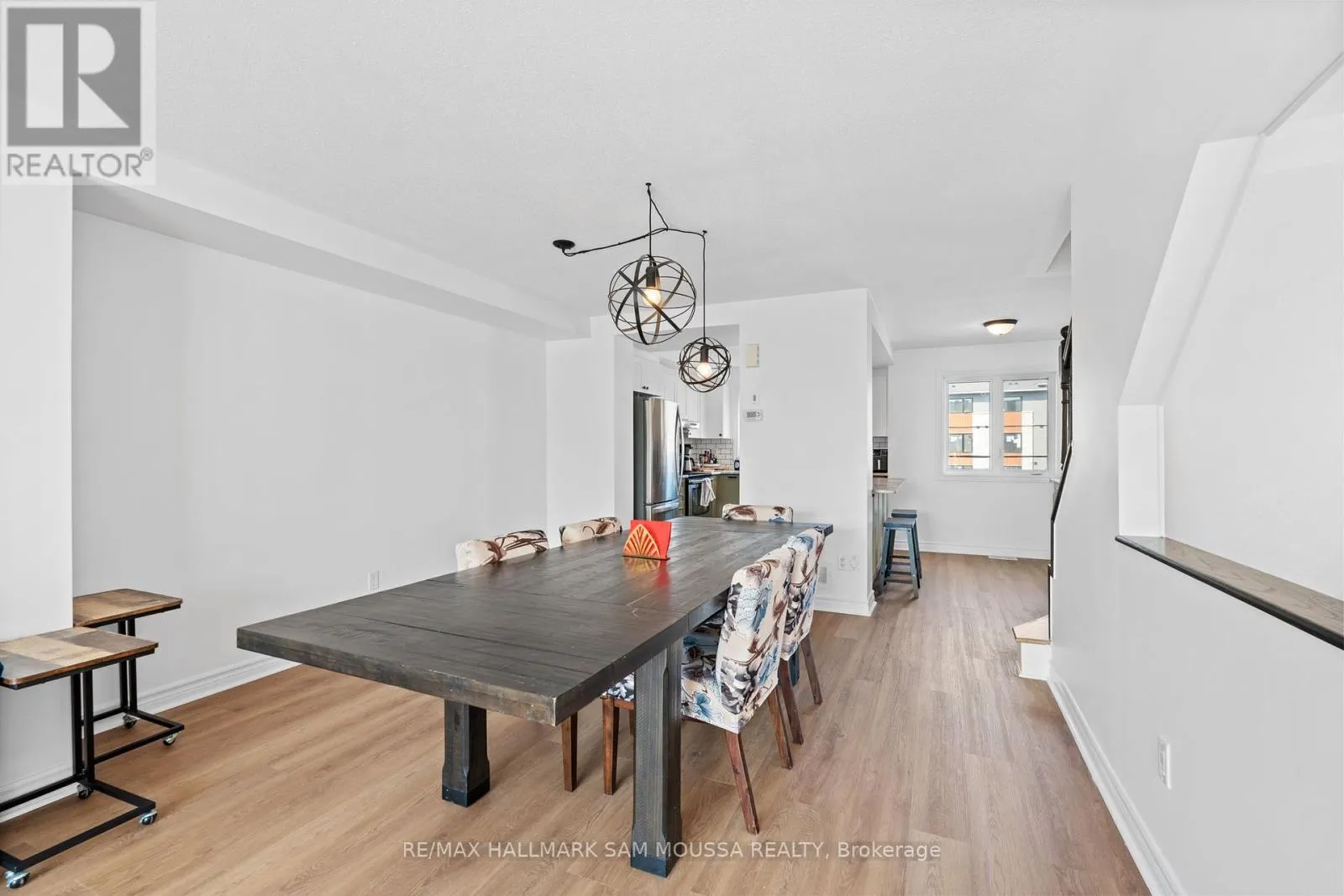 1222 LONGFIELDS DRIVE