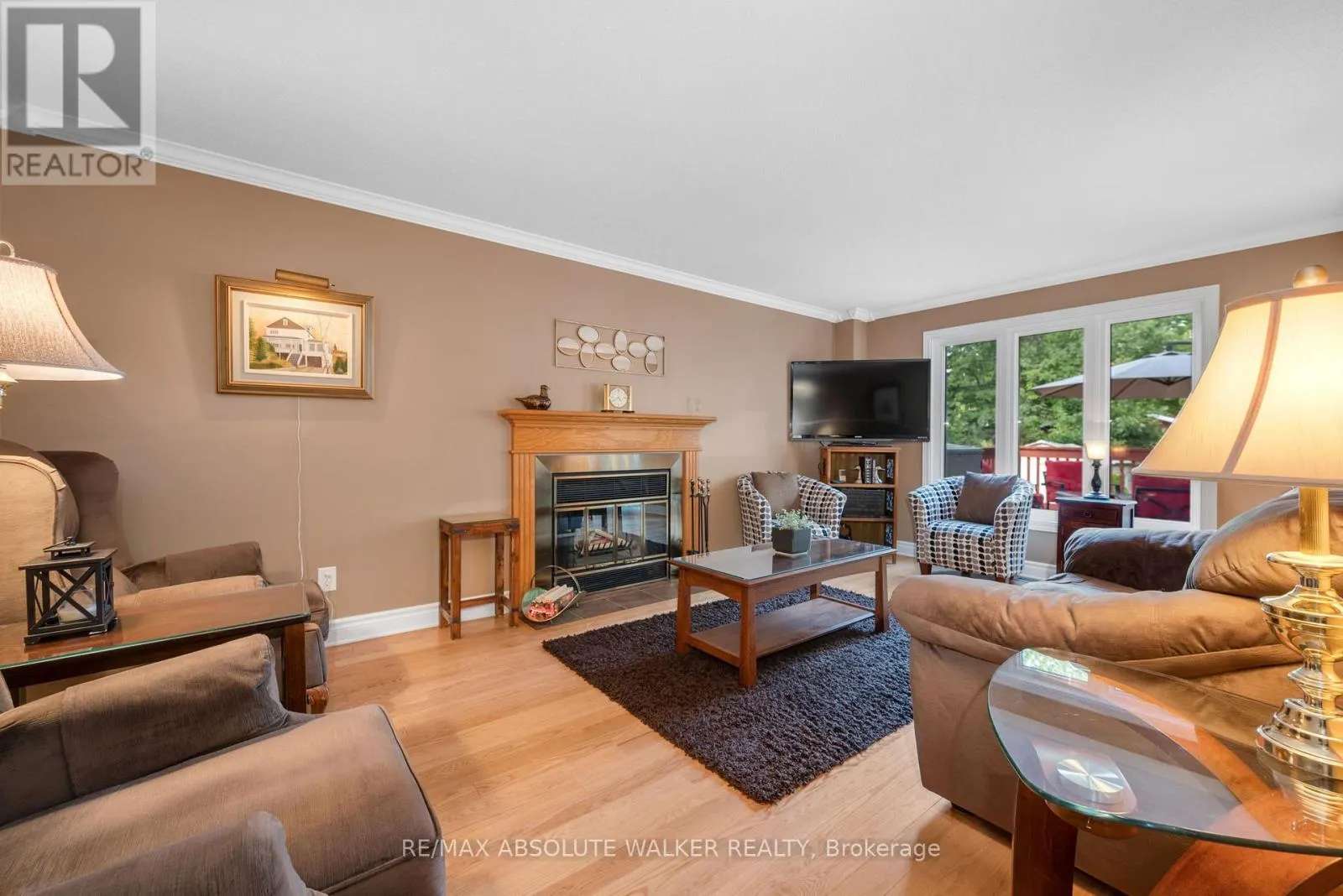 1866 ROBINWOOD PLACE