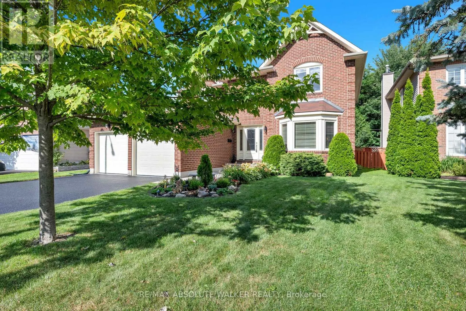 1866 ROBINWOOD PLACE