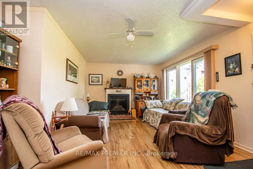 2704 TELEVISION ROAD