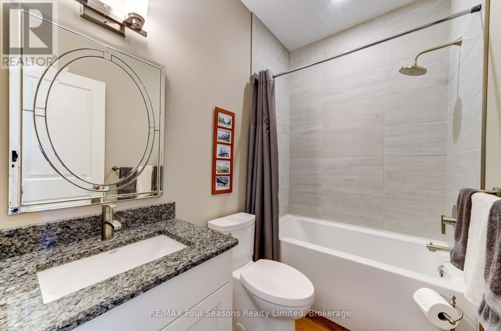 22 - 59 KING STREET E, #22