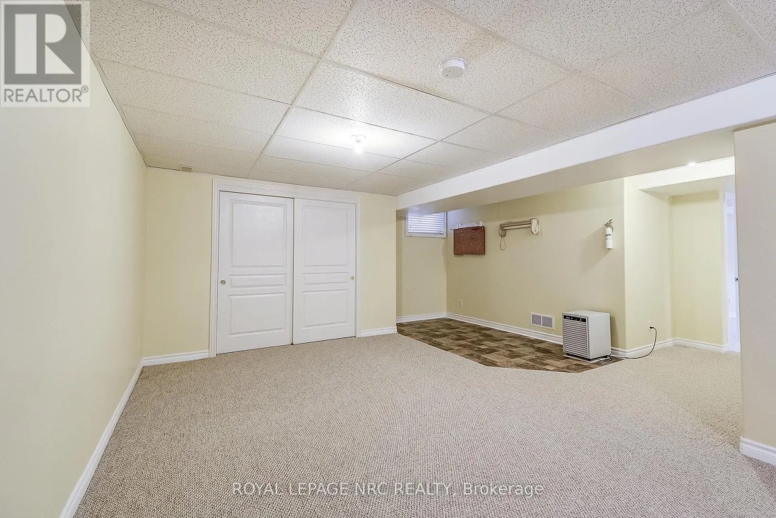 12 - 92 LORETTA DRIVE, #12