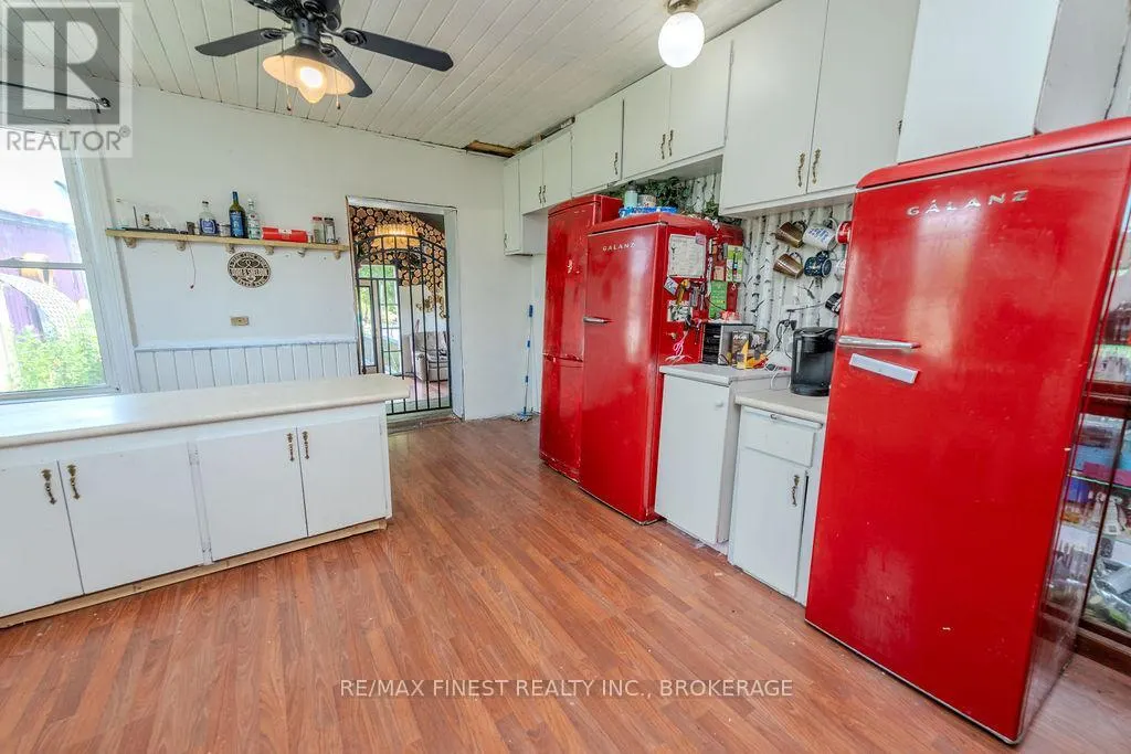 142 COOKS ROAD