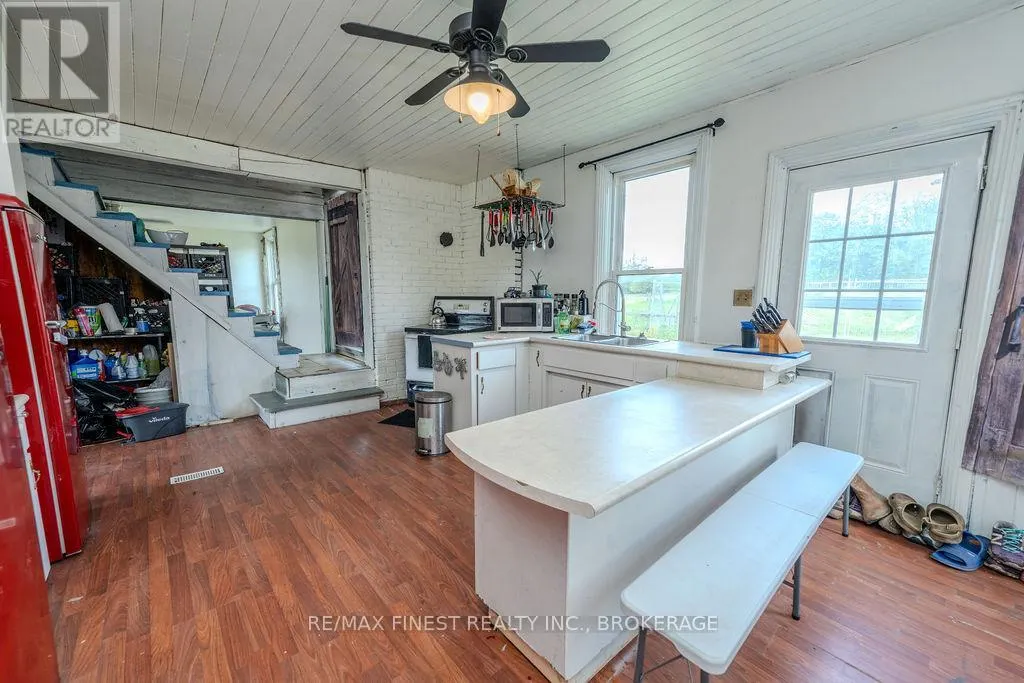 142 COOKS ROAD