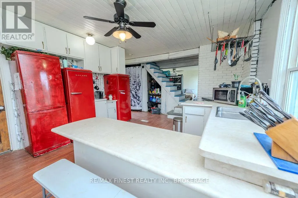 142 COOKS ROAD