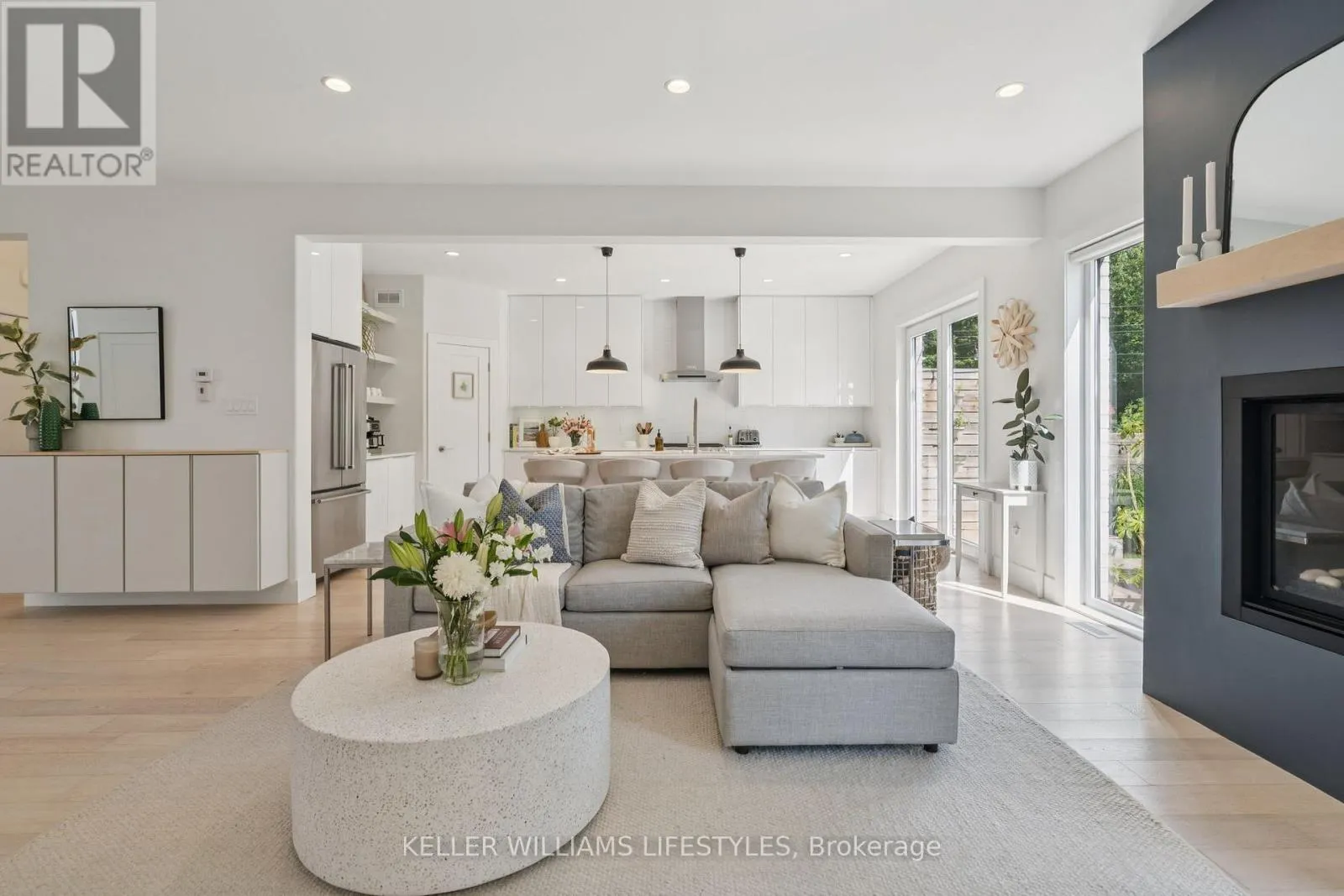 24 - 41 EARLSCOURT TERRACE, #24