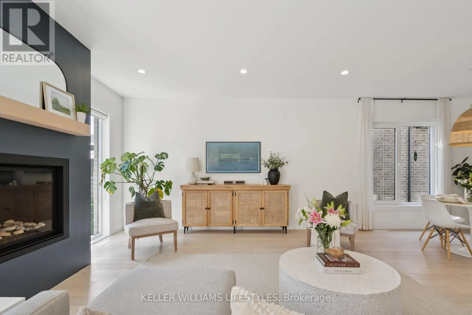 24 - 41 EARLSCOURT TERRACE, #24