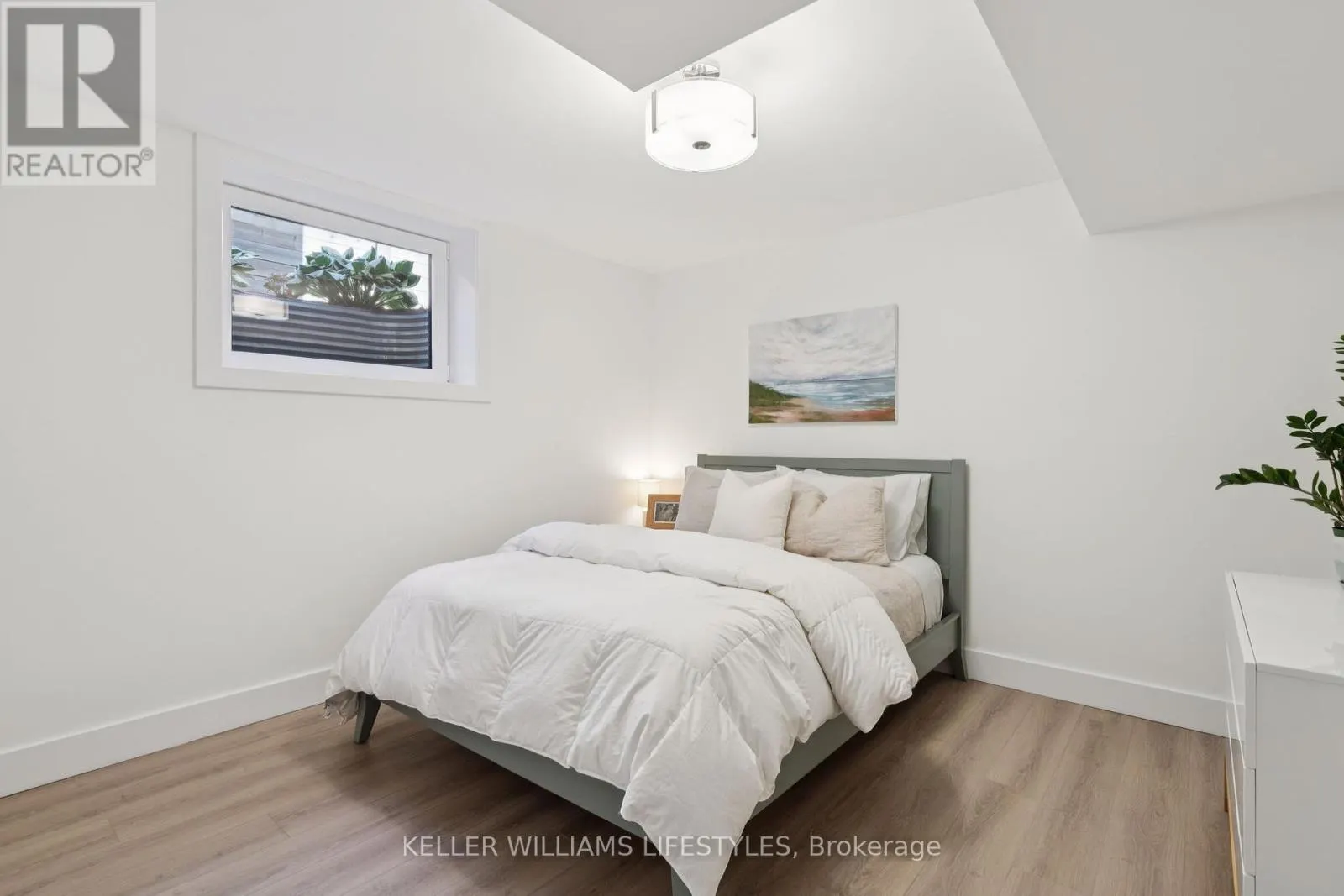 24 - 41 EARLSCOURT TERRACE, #24