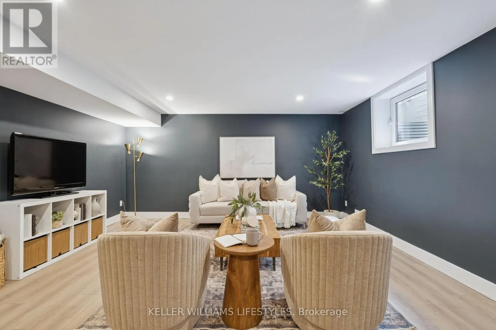 24 - 41 EARLSCOURT TERRACE, #24
