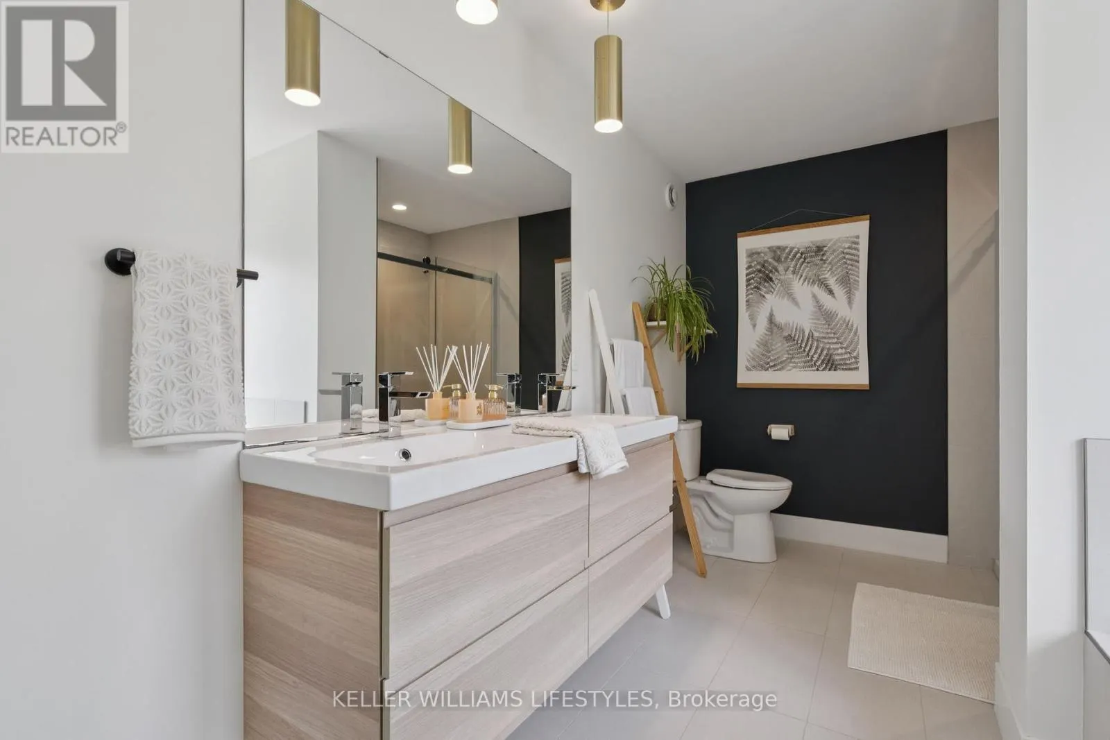 24 - 41 EARLSCOURT TERRACE, #24
