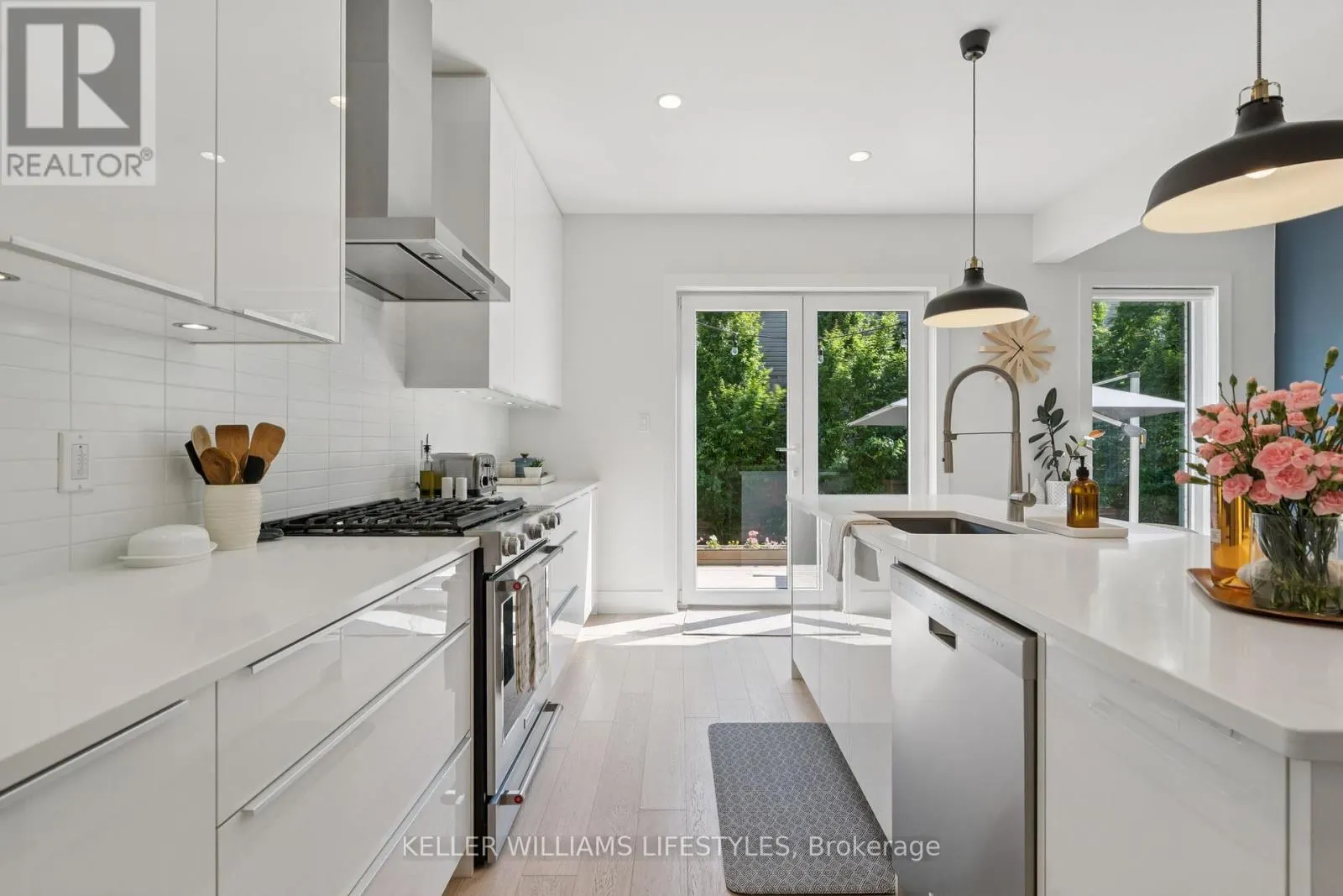 24 - 41 EARLSCOURT TERRACE, #24