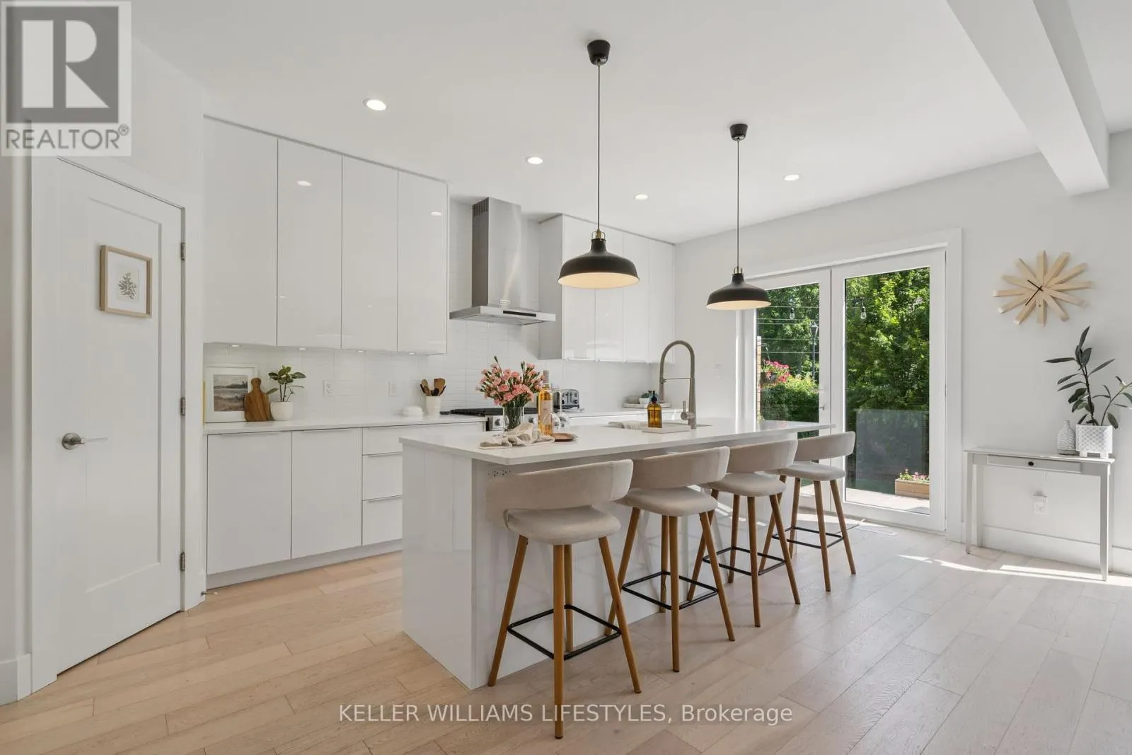 24 - 41 EARLSCOURT TERRACE, #24