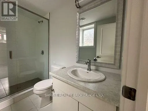 1 - 990 DEVERON CRESCENT, #1