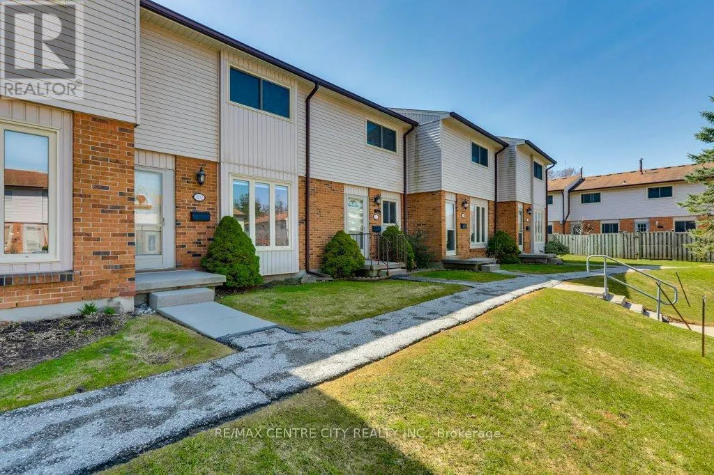 100 - 1328 COMMISSIONERS ROAD W, #100