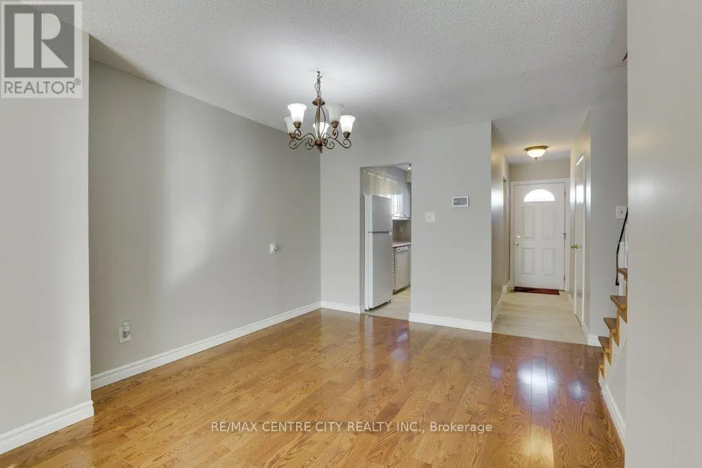 100 - 1328 COMMISSIONERS ROAD W, #100