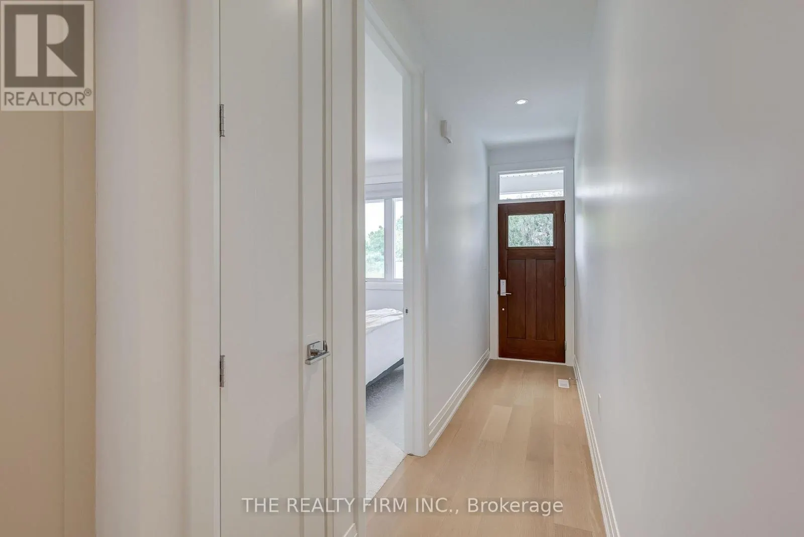 8 - 85 FOREST STREET, #8