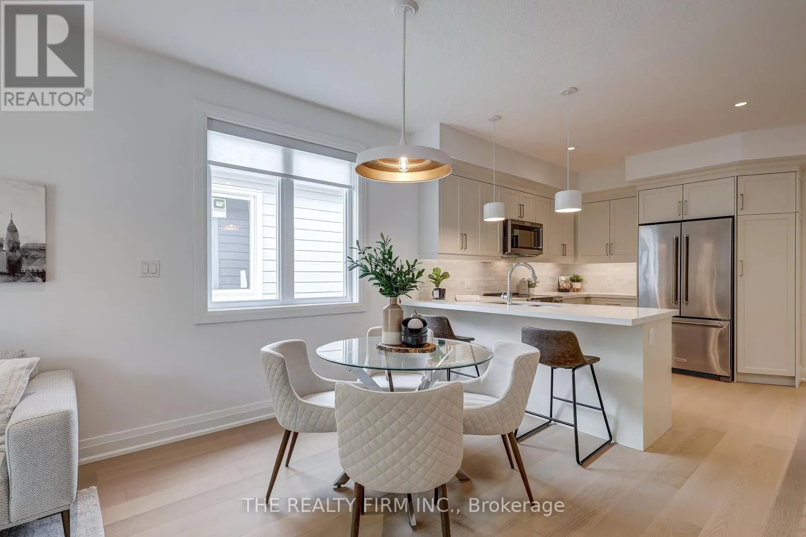 8 - 85 FOREST STREET, #8