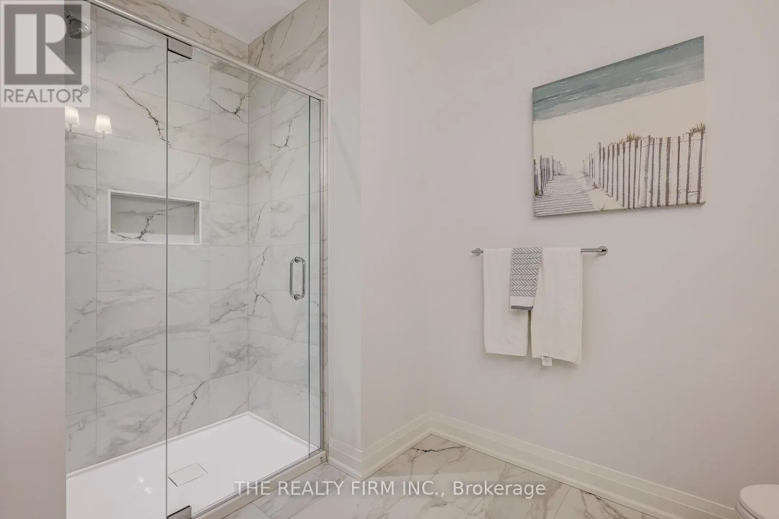 8 - 85 FOREST STREET, #8