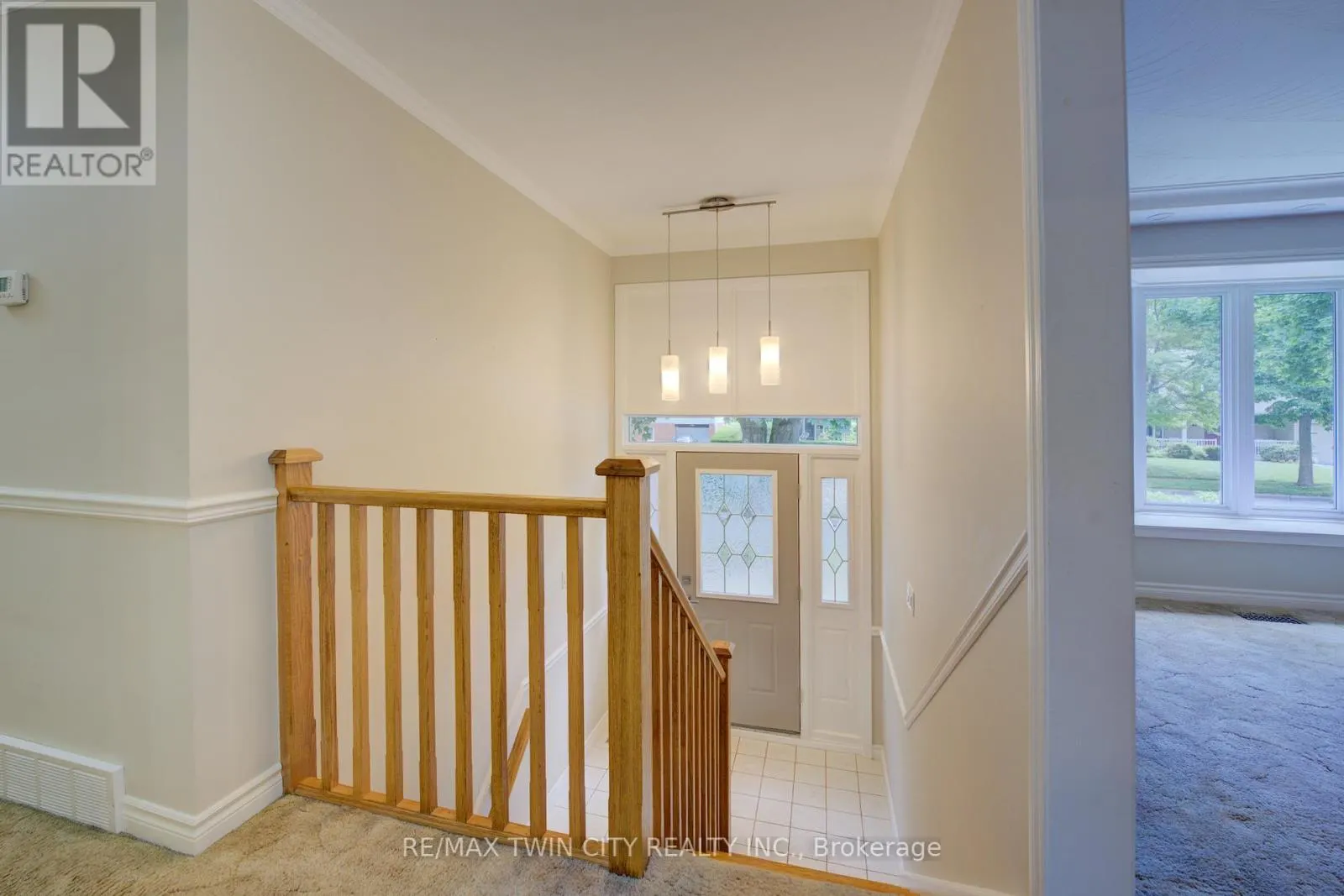 28 ELMHURST CRESCENT