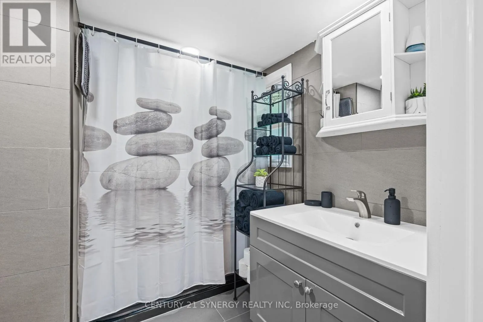 846 UB8 ROAD
