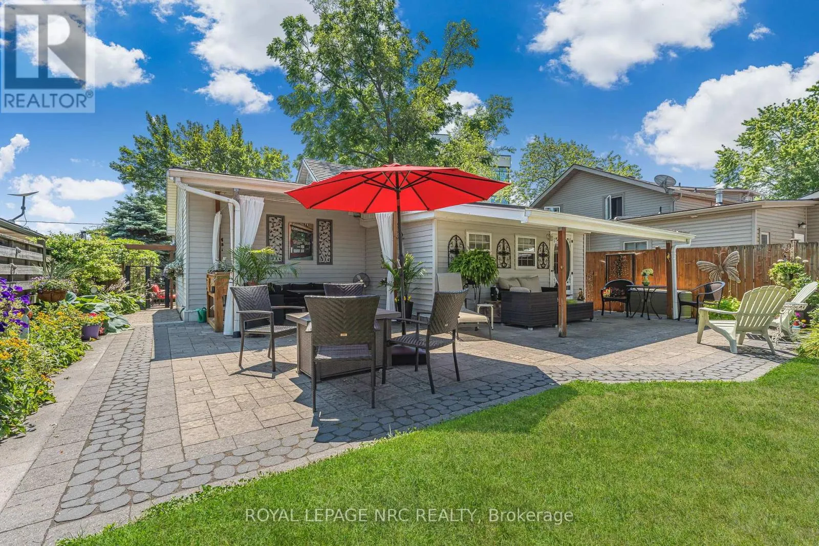 3816 TERRACE LANE
