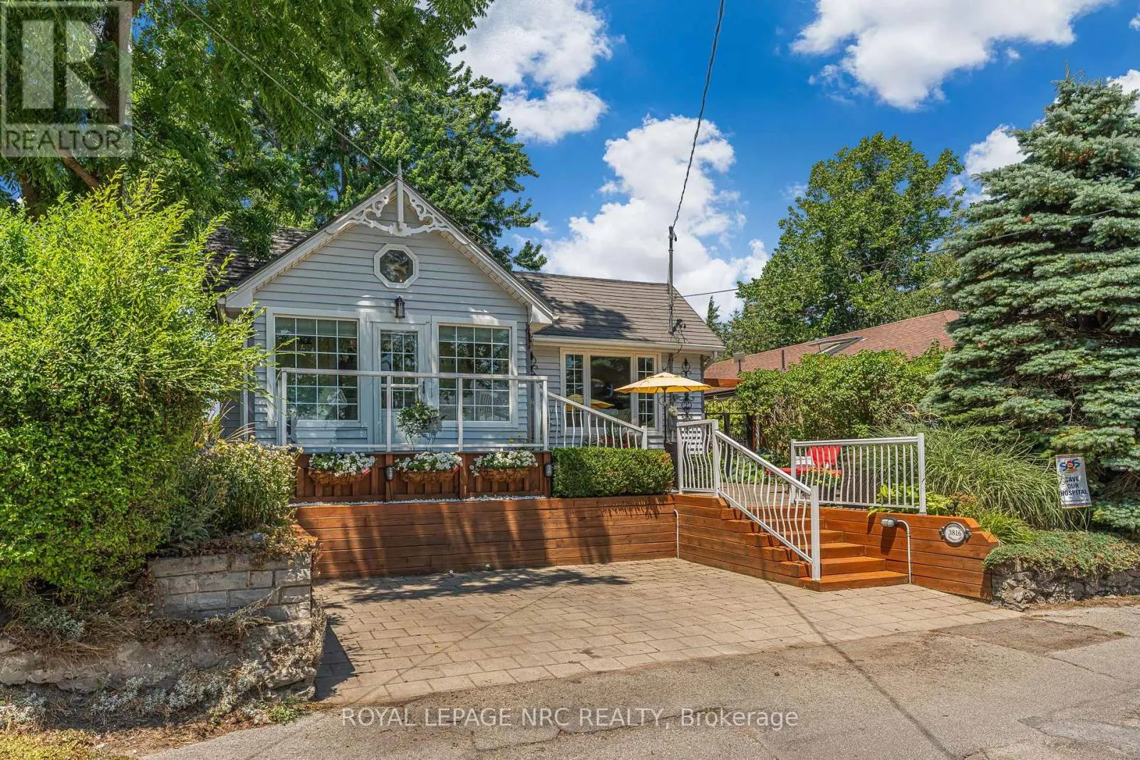 3816 TERRACE LANE