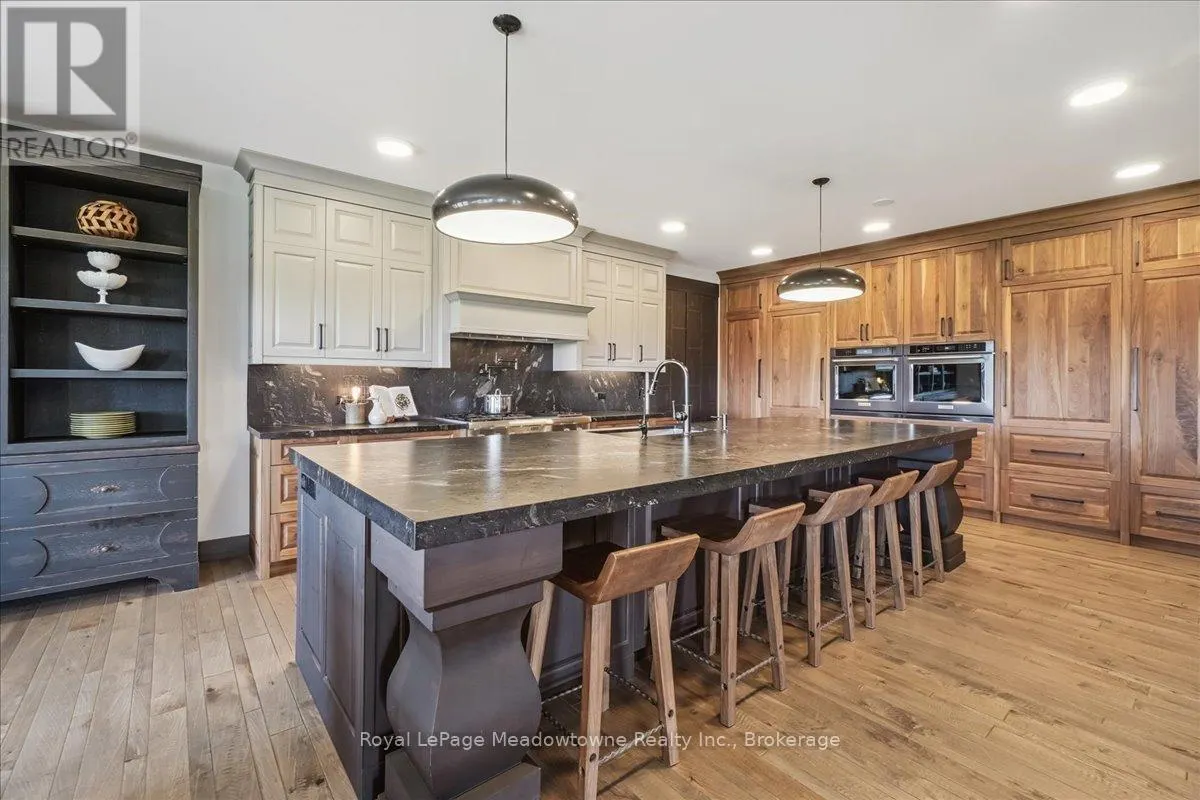 8837 WELLINGTON ROAD 124