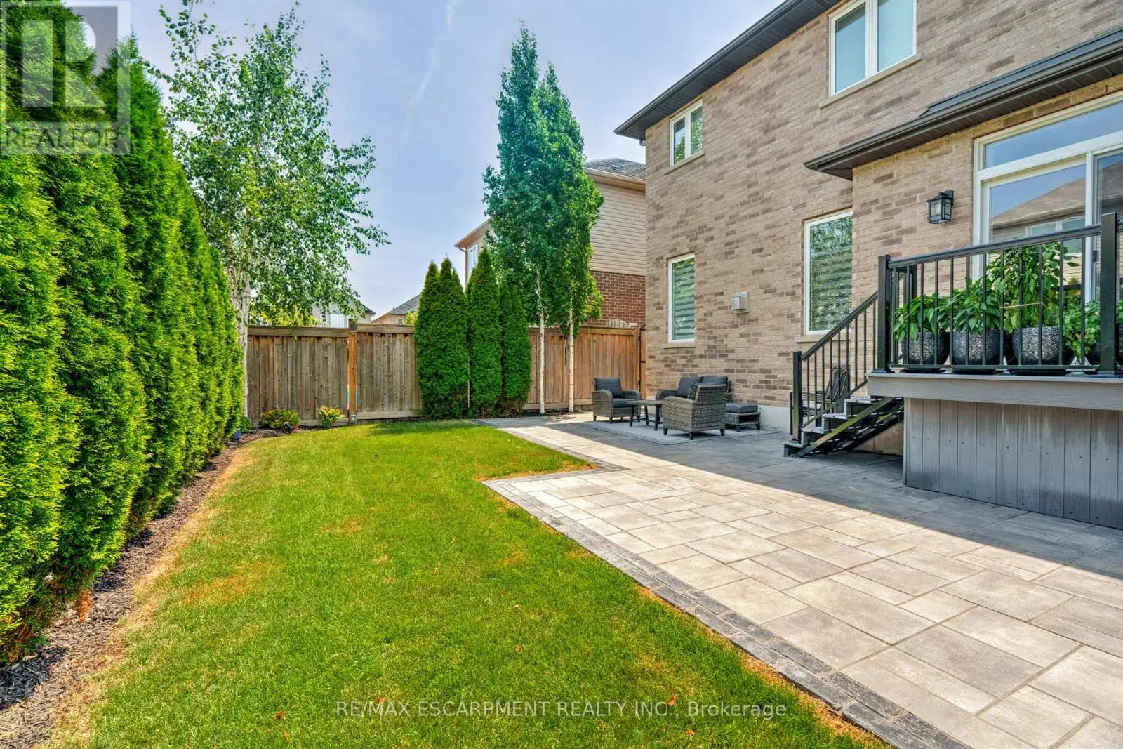 13 BIGGAR CRESCENT