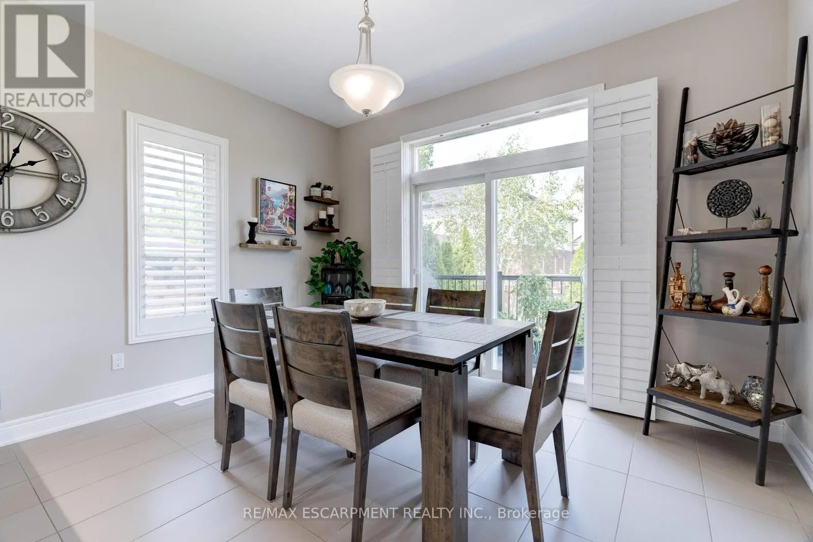 13 BIGGAR CRESCENT