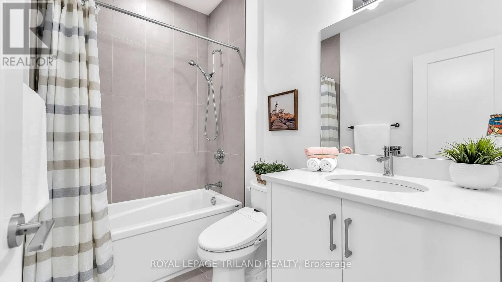 16 - 231 CALLAWAY ROAD, #16