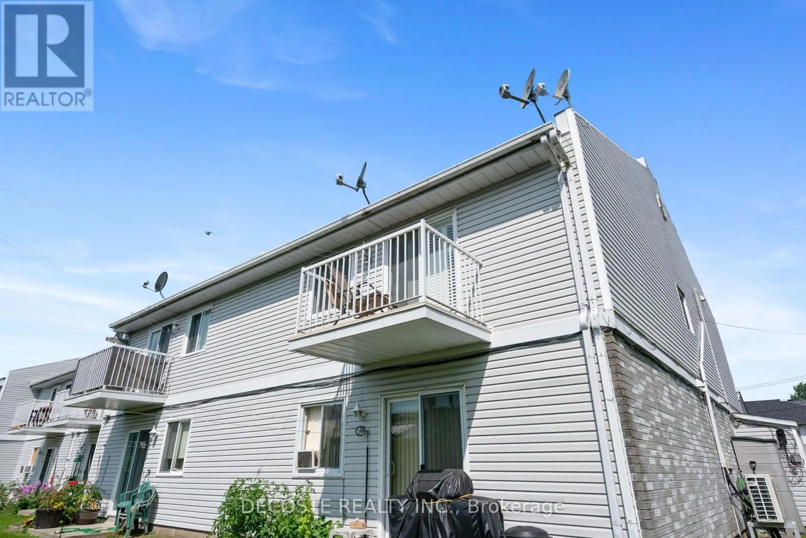 12 - 46 TONIA STREET