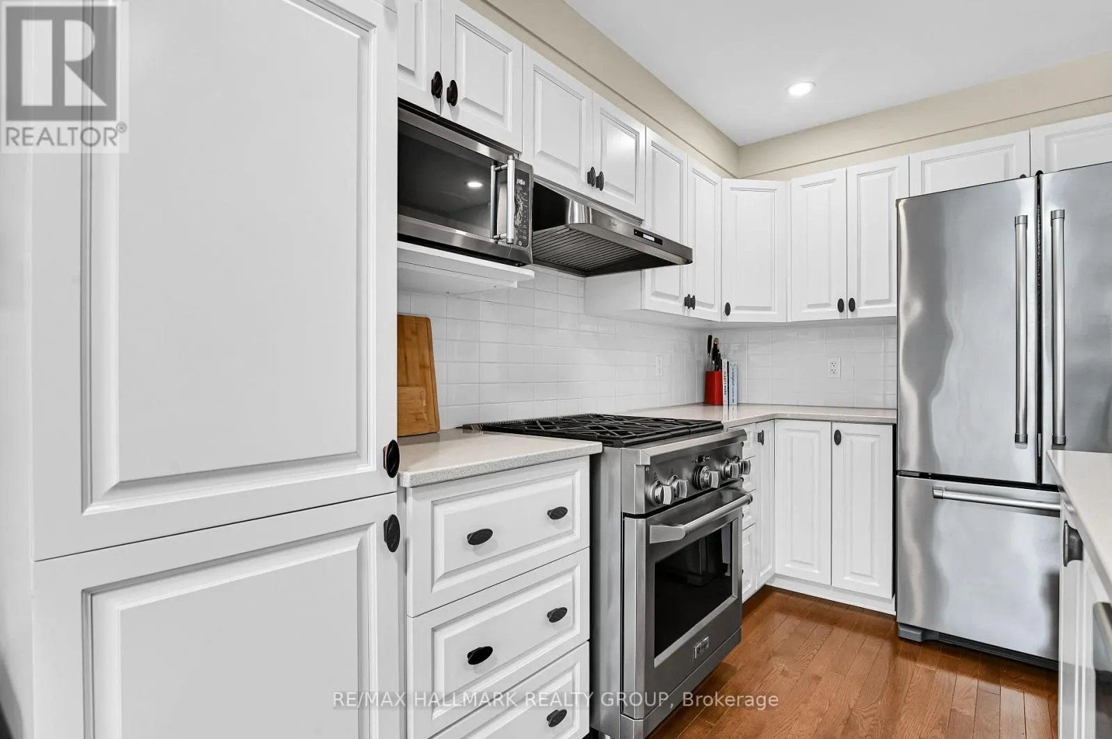 6341 RENAUD ROAD