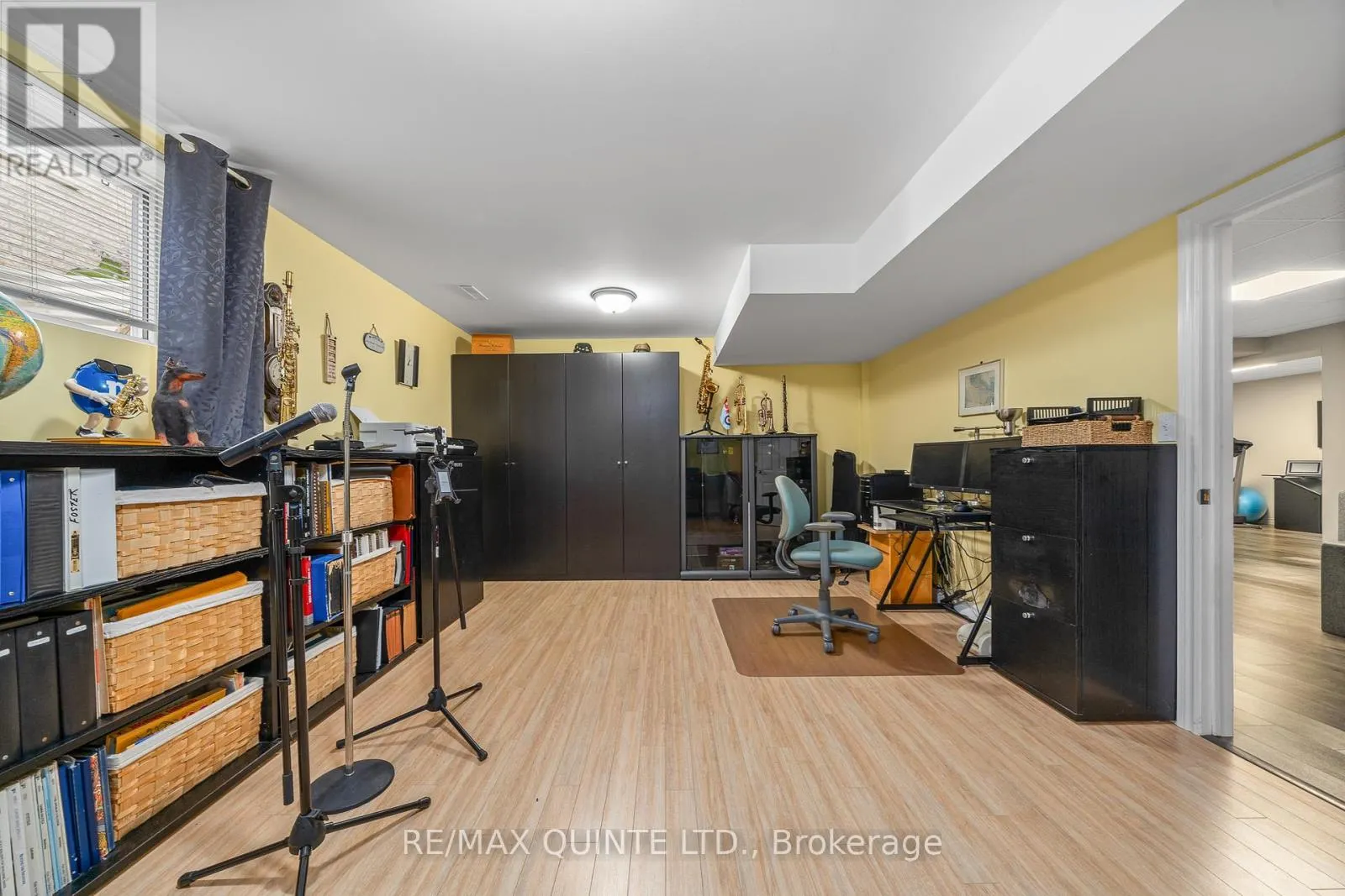 7 CHESTNUT DRIVE