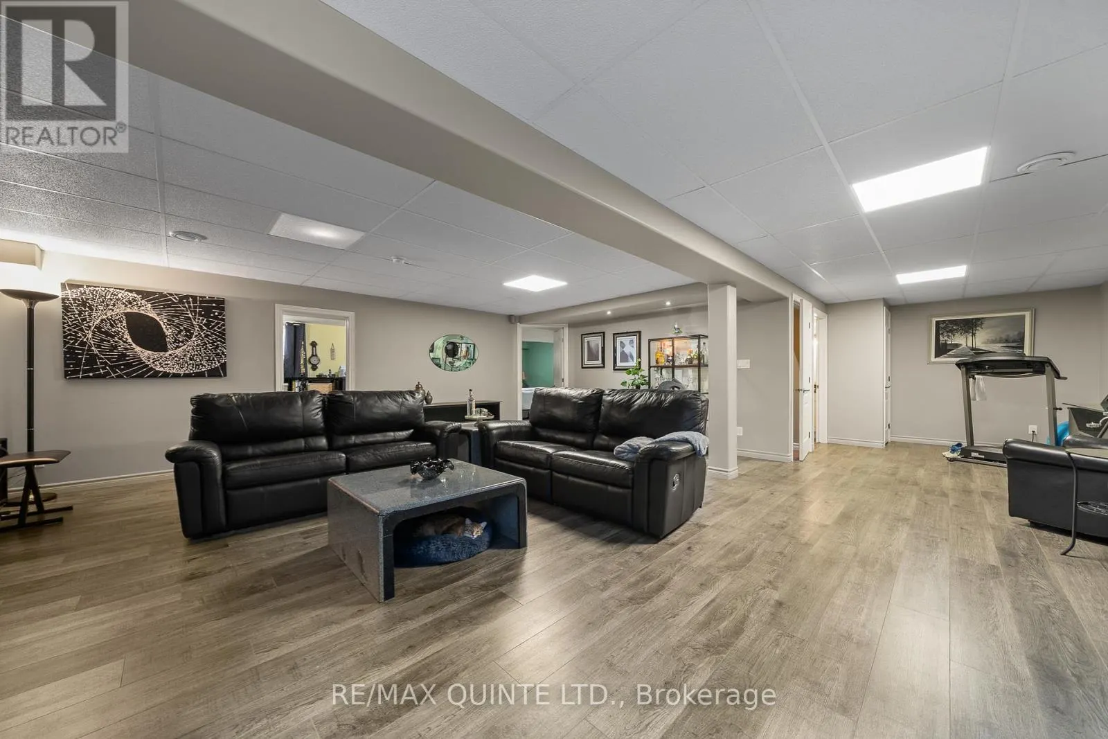 7 CHESTNUT DRIVE