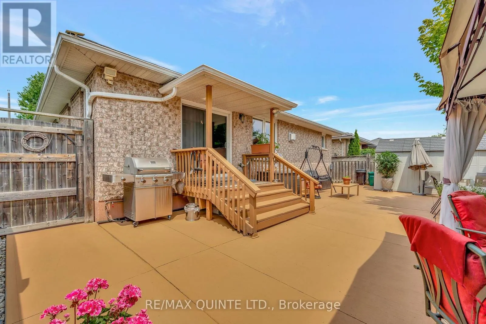 7 CHESTNUT DRIVE